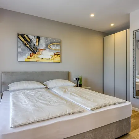 Tanja Lim Bay Hideaway Appartement *