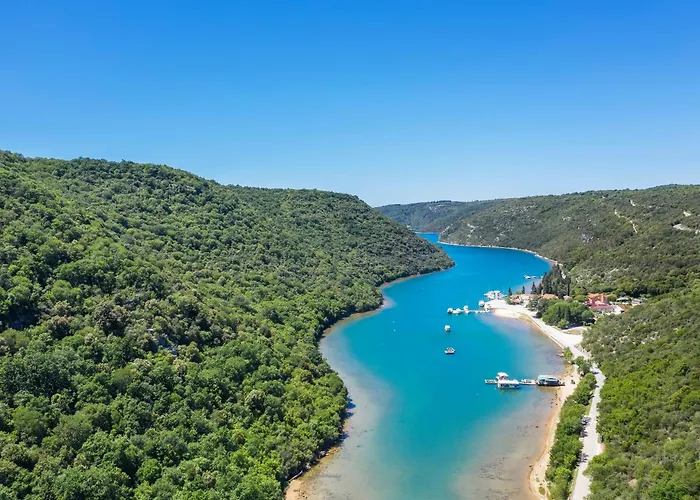 Tanja Lim Bay Appartamento Marasi