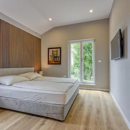 Tanja Lim Bay Hideaway Appartement Marasi