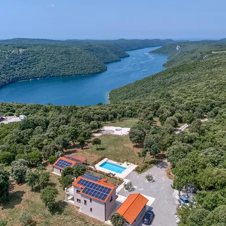 Villa Tanja Lim Bay *